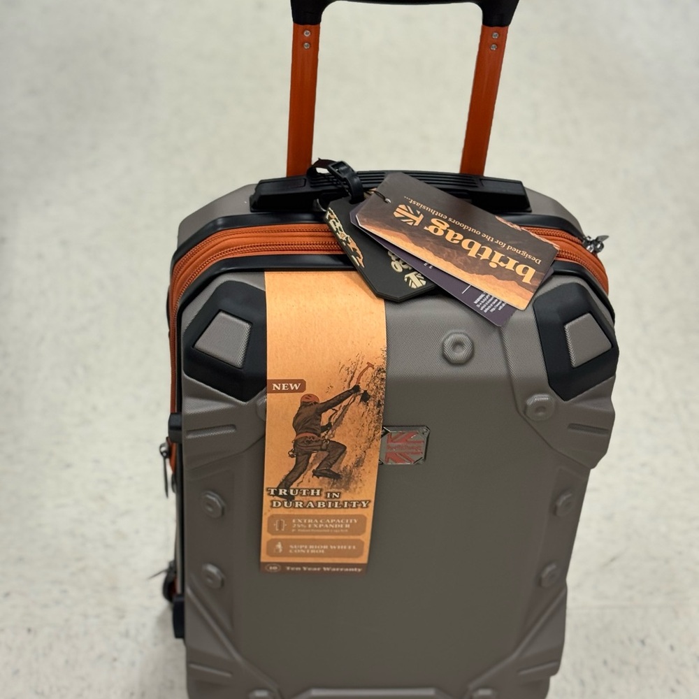 britbag luggage carry on 22”